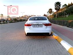 جاگوار XF